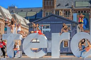 GO Dutch Travel Student GO Dutch Travel Student